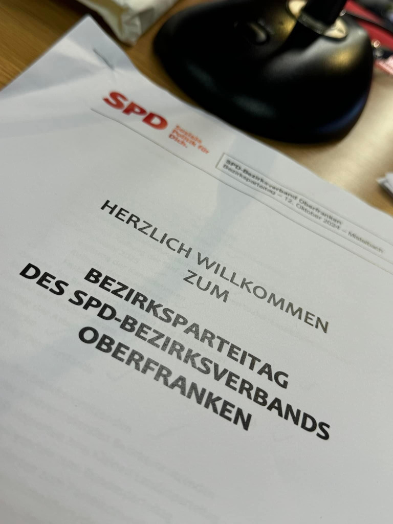 SPD AG 60plus Oberfranken auf dem Bezirksparteitag Bild01 Parteitagsunterlagen