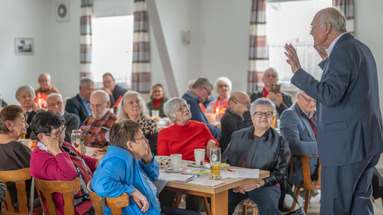 SPD AG 60plus Hof Jubiläum SPD AG 60plus Hof Jubiläum Lothar Binding in Aktion Bild 2