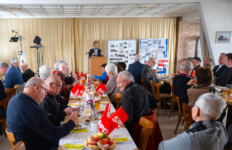 SPD AG 60plus Hof Jubiläum Grußworte von Eve Döhla